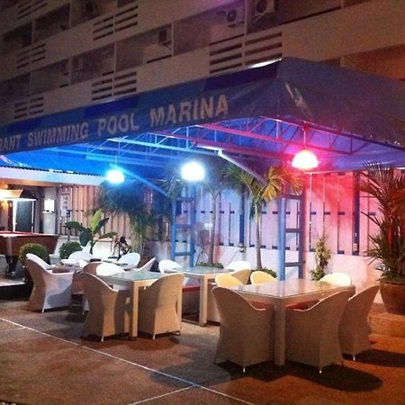 Marina Inn Pattaya Bagian luar foto