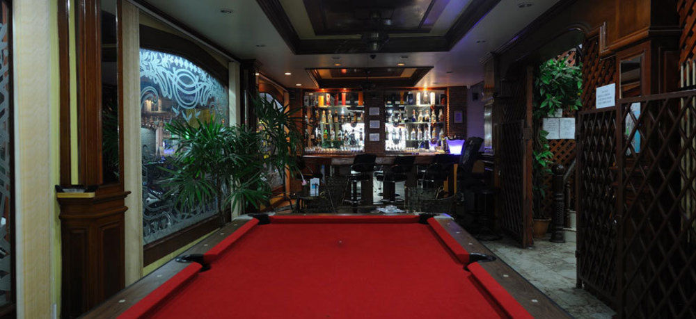 Marina Inn Pattaya Bagian luar foto